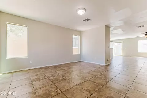 Living - 2129 E Yuma Ave, Apache Junction, AZ 85119 photo 6 of 6