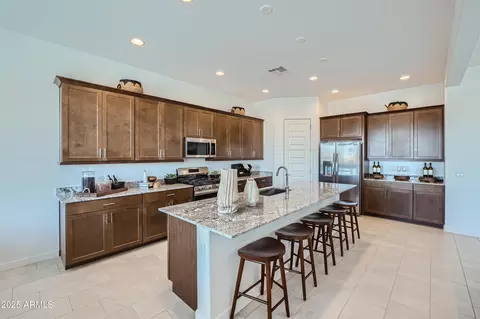Kitchen - 10064 S Dutchman Dr, Apache Junction, AZ 85120 photo 2 of 6