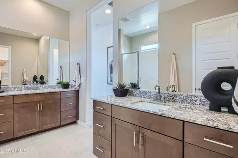 Bath - 10064 S Dutchman Dr, Apache Junction, AZ 85120 photo 2 of 4