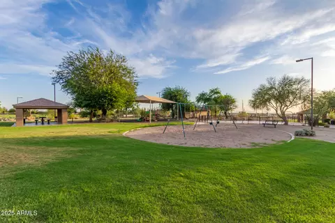 View/Area - 6929 E Quill St, Mesa, AZ 85207 photo 4 of 5