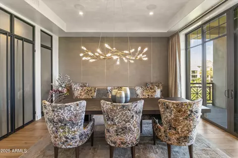 Dining - 2 Biltmore Est #313, Phoenix, AZ 85016 photo 1 of 3