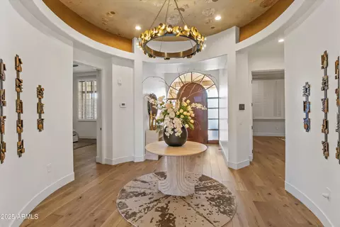 Entry Way - 2 Biltmore Est #313, Phoenix, AZ 85016 photo 1 of 1