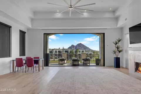 Living - 2 Biltmore Est #313, Phoenix, AZ 85016 photo 6 of 8