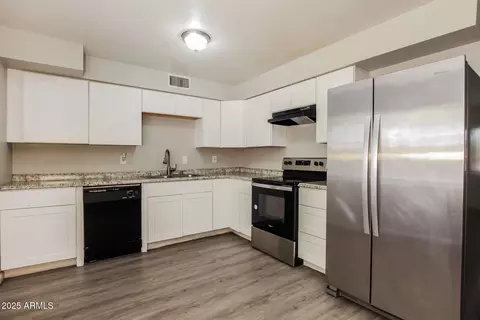 4301 N 85th Dr, Phoenix, AZ 85037 photo 7