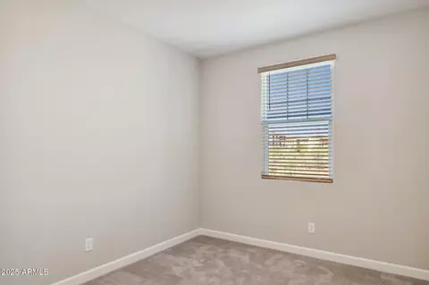 5859 E Covey Ln, Phoenix, AZ 85054 photo 20