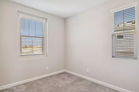 5859 E Covey Ln, Phoenix, AZ 85054 photo 24