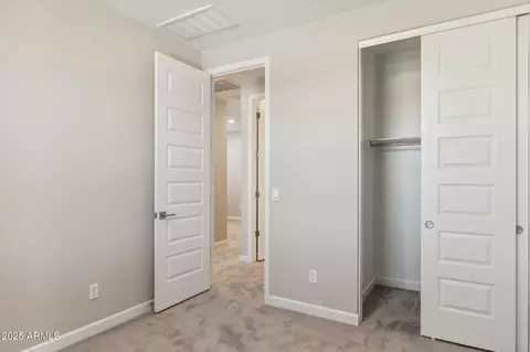 5859 E Covey Ln, Phoenix, AZ 85054 photo 21