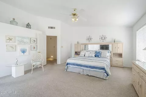 Bedroom - 2629 E Verbena Dr, Phoenix, AZ 85048 photo 4 of 8