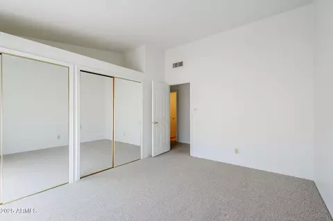 Bedroom - 2629 E Verbena Dr, Phoenix, AZ 85048 photo 5 of 8