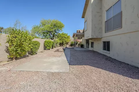 Exterior - 2629 E Verbena Dr, Phoenix, AZ 85048 photo 7 of 14