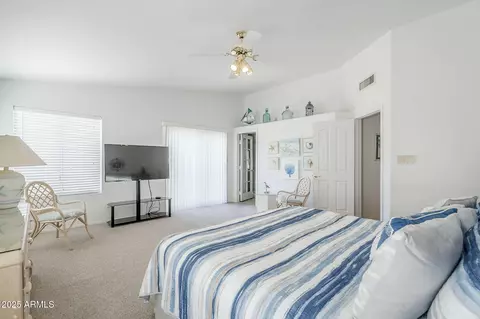 Bedroom - 2629 E Verbena Dr, Phoenix, AZ 85048 photo 3 of 8