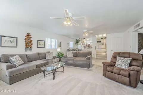 Living - 2629 E Verbena Dr, Phoenix, AZ 85048 photo 2 of 6