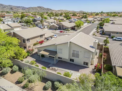 View/Area - 2629 E Verbena Dr, Phoenix, AZ 85048 photo 5 of 5