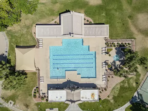 Exterior - 2629 E Verbena Dr, Phoenix, AZ 85048 photo 10 of 14