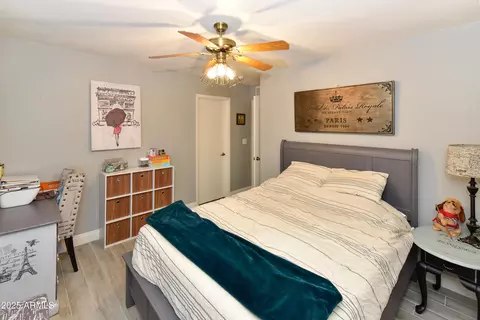 Bedroom - 7916 E Naranja Ave, Mesa, AZ 85209 photo 4 of 6
