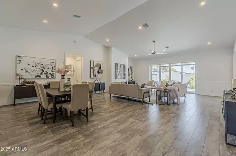 Dining - 3834 E Clarendon Ave, Phoenix, AZ 85018 photo 1 of 5