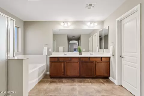 Bath - 11129 E Reginald Ave, Mesa, AZ 85212 photo 2 of 3