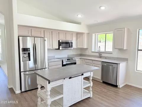 Kitchen - 1679 E Oakland St, Gilbert, AZ 85295 photo 1 of 4