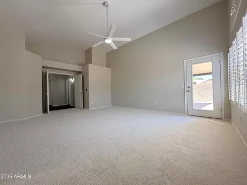 Living - 1679 E Oakland St, Gilbert, AZ 85295 photo 6 of 6
