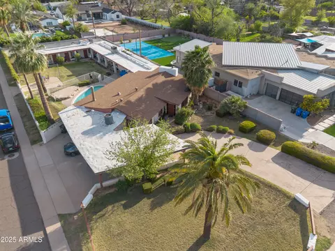 View/Area - 4461 E Flower St, Phoenix, AZ 85018 photo 7 of 9