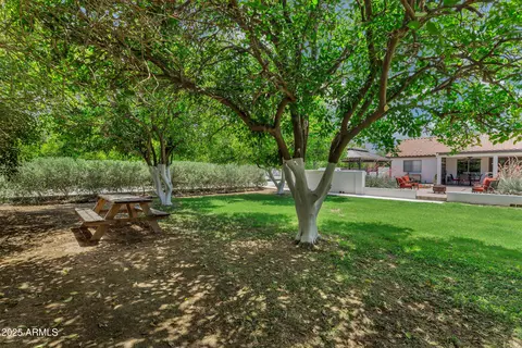 Exterior - 18132 E Vencino St, Gilbert, AZ 85298 photo 16 of 24