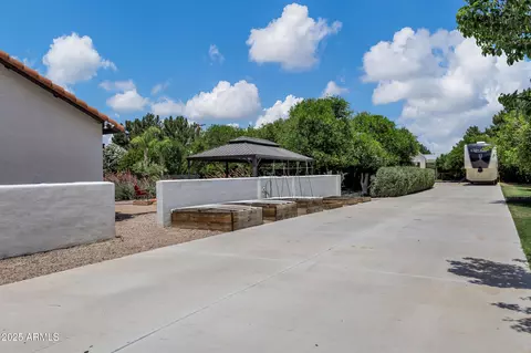 Exterior - 18132 E Vencino St, Gilbert, AZ 85298 photo 18 of 24