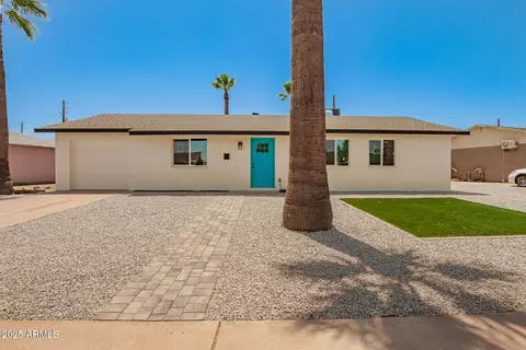 3302 N 40th Dr, Phoenix, AZ 85019
