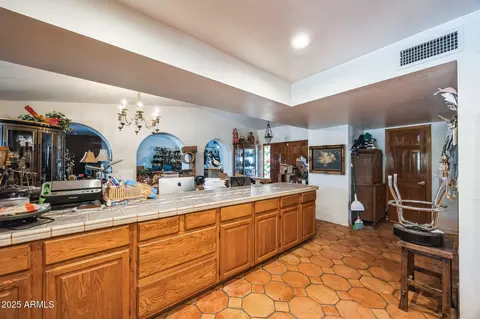 Kitchen - 1908 E Beck Ln, Phoenix, AZ 85022 photo 3 of 3