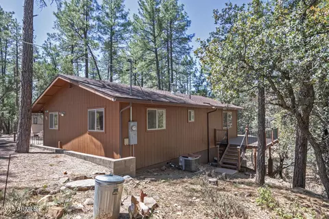 Exterior - 4004 N Gila Trl, Pine, AZ 85544 photo 3 of 5