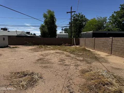 Exterior - 1039 E Broadway Rd, Mesa, AZ 85204 photo 8 of 25