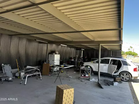 Exterior - 1039 E Broadway Rd, Mesa, AZ 85204 photo 18 of 25