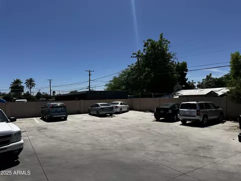 Exterior - 1039 E Broadway Rd, Mesa, AZ 85204 photo 24 of 25