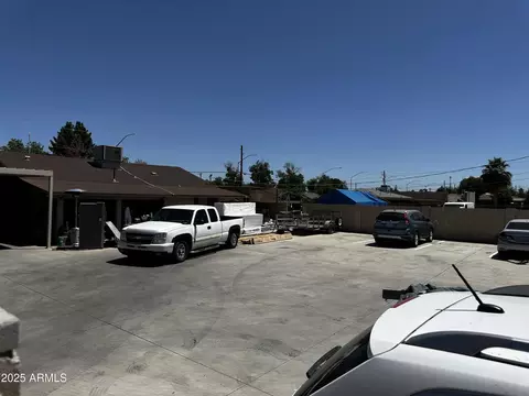 Exterior - 1039 E Broadway Rd, Mesa, AZ 85204 photo 20 of 25