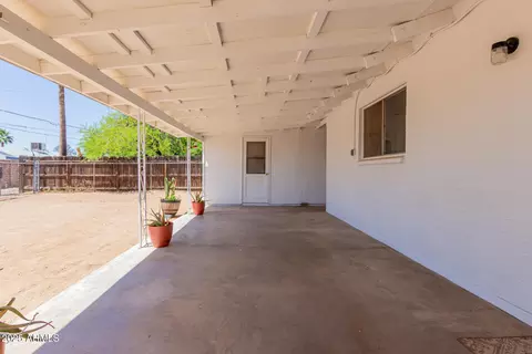 Exterior - 10012 N 16th Dr, Phoenix, AZ 85021 photo 6 of 6