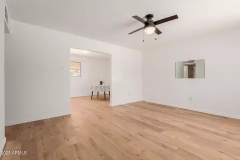 Living - 10012 N 16th Dr, Phoenix, AZ 85021 photo 4 of 5