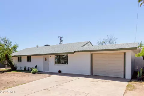 Exterior - 10012 N 16th Dr, Phoenix, AZ 85021 photo 1 of 6