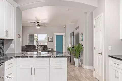 3668 E Derringer Way, Gilbert, AZ 85297 photo 12