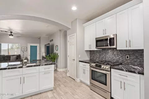 3668 E Derringer Way, Gilbert, AZ 85297 photo 11