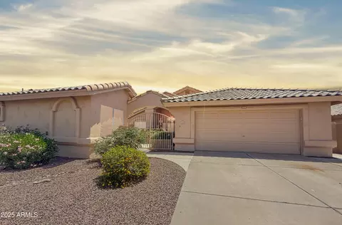 14235 W Shawnee Trl, Surprise, AZ 85374