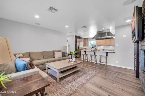 5621 N 13th St, Phoenix, AZ 85014 photo 6