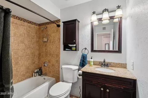 207 E Strahan Dr, Tempe, AZ 85283 photo 17