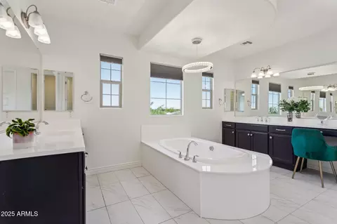 Bath - 22306 N 34th Pl, Phoenix, AZ 85050 photo 1 of 3