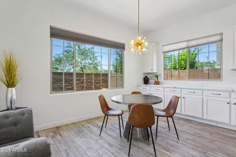 Dining - 22306 N 34th Pl, Phoenix, AZ 85050 photo 3 of 3