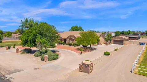 39877 N Kenworthy Rd, San Tan Valley, AZ 85140