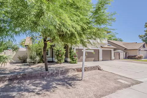 656 W Devon Ct, Gilbert, AZ 85233 photo 5
