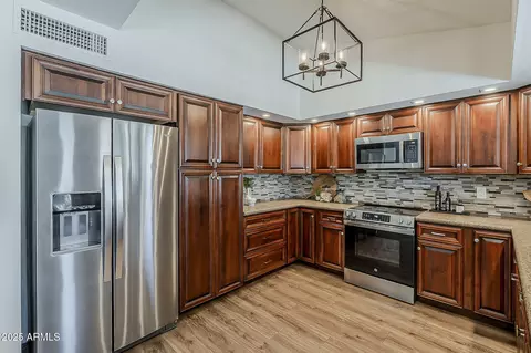656 W Devon Ct, Gilbert, AZ 85233 photo 18