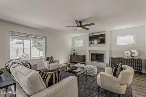 656 W Devon Ct, Gilbert, AZ 85233 photo 26