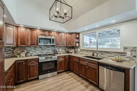 656 W Devon Ct, Gilbert, AZ 85233 photo 19