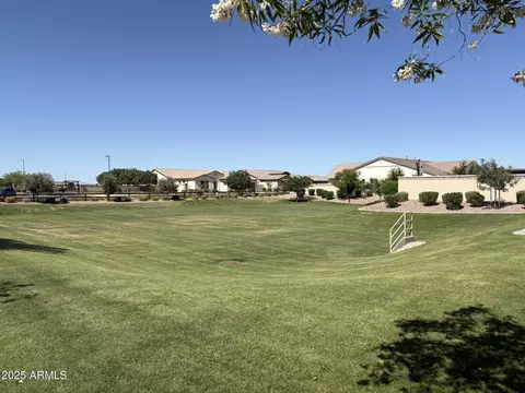 Exterior - 2027 E La Costa Ct, Gilbert, AZ 85298 photo 11 of 13