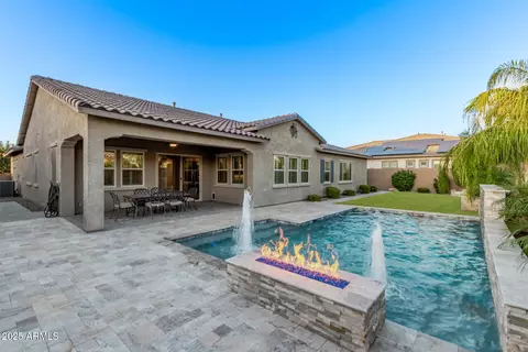 Exterior - 2027 E La Costa Ct, Gilbert, AZ 85298 photo 10 of 13